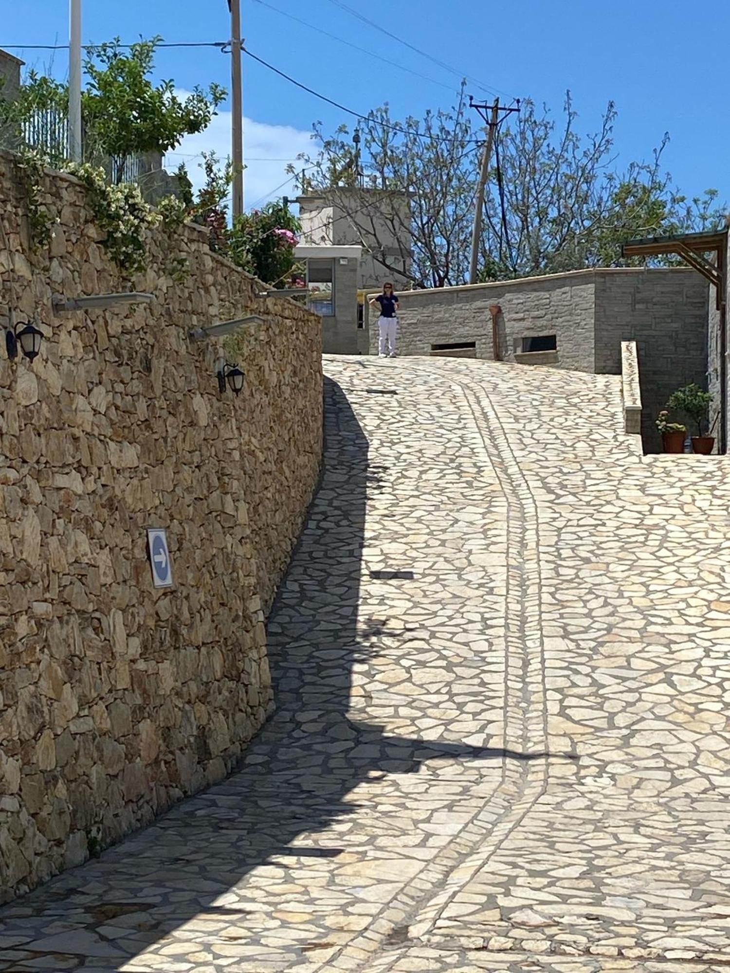 Aldi'S Guest House Vlorë Eksteriør billede