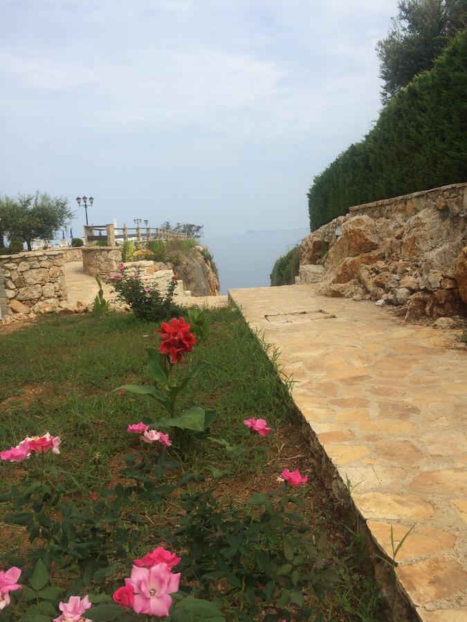 Aldi'S Guest House Vlorë Eksteriør billede
